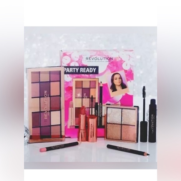 REVOLUTION 6-Piece PartyReady Set